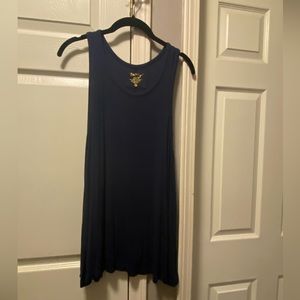 XL Lilly Pulitzer Navy Luxletic Tank Top- worn few times in great condition